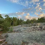 Roervik بيت للعطل