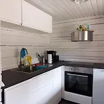 Roervik בית נופש *