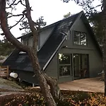 Roervik בית נופש *
