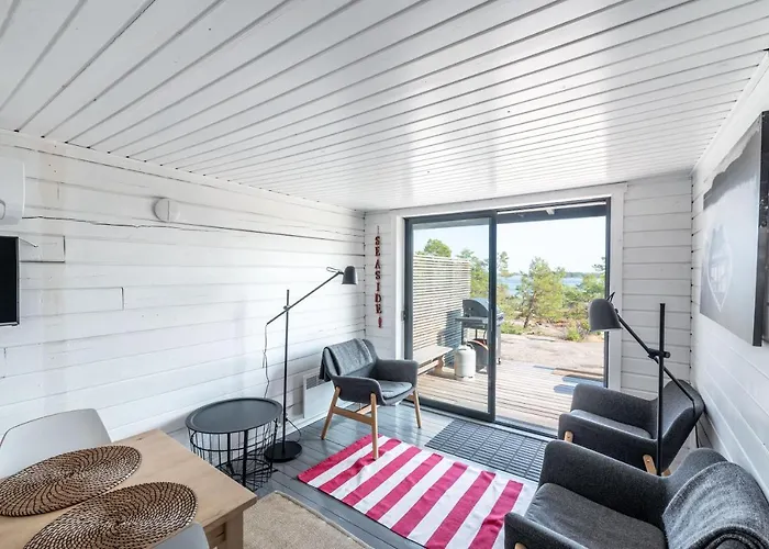 Semesterbostad Rörvik Geta